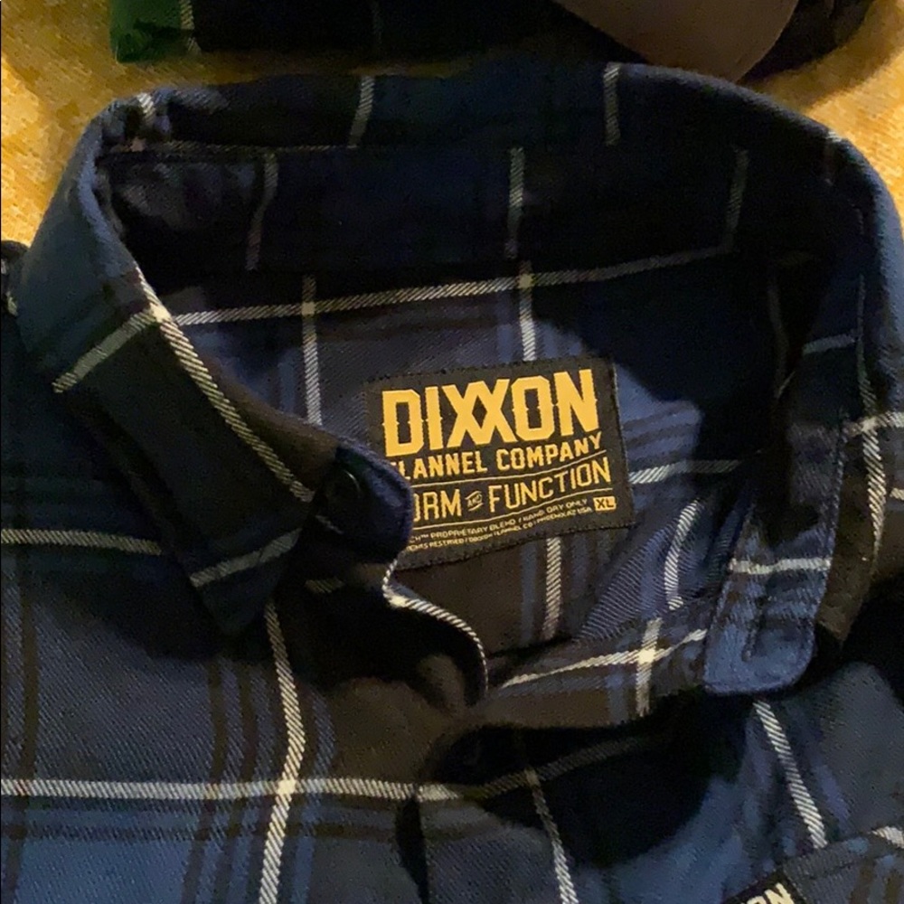 Never worn Dixxon Blue & Black Flannel XL